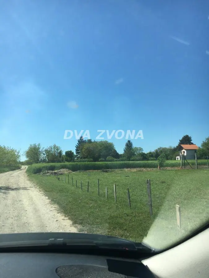 plac Inđija Čortanovci 