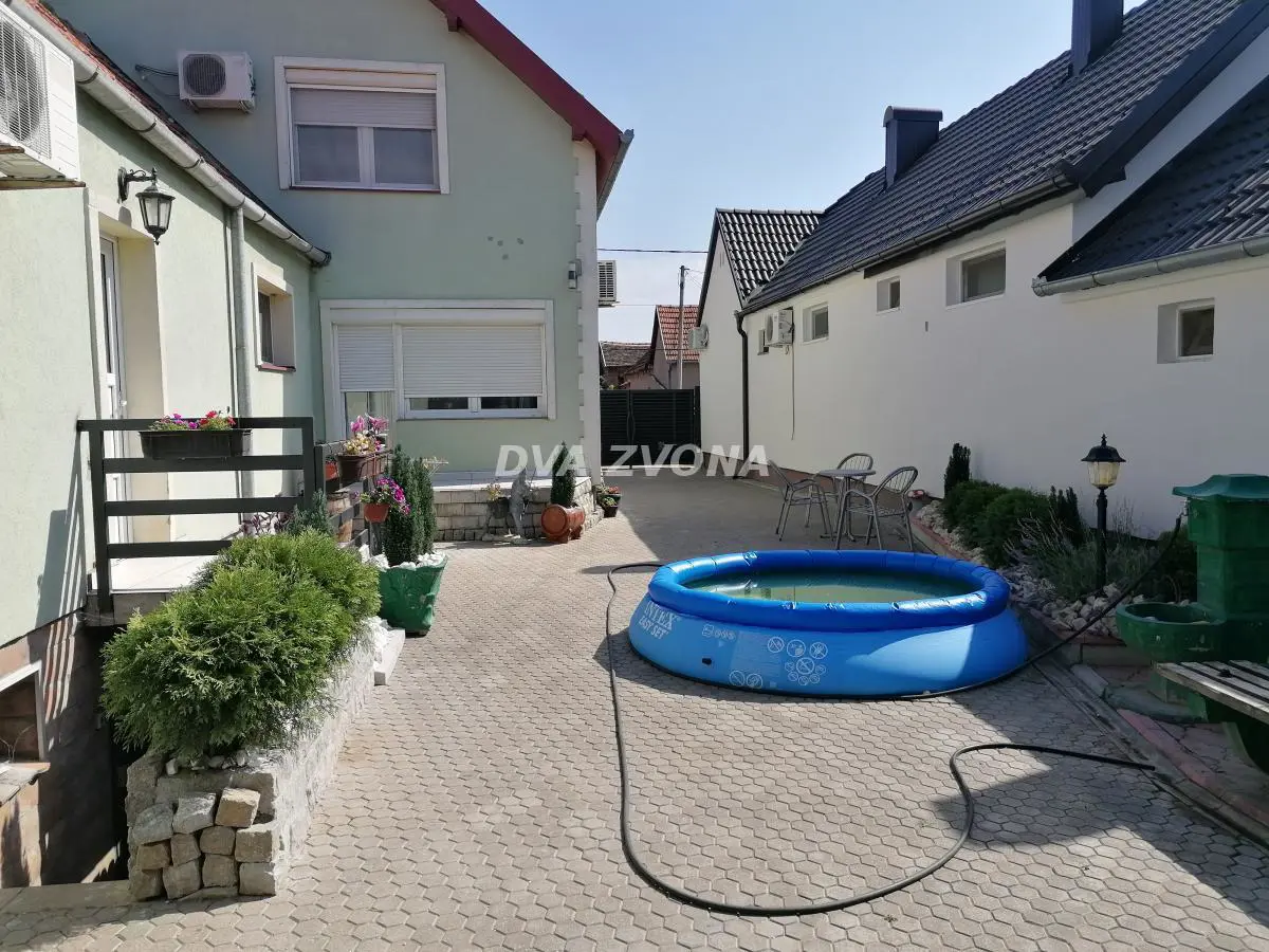 kuće Inđija Beška 