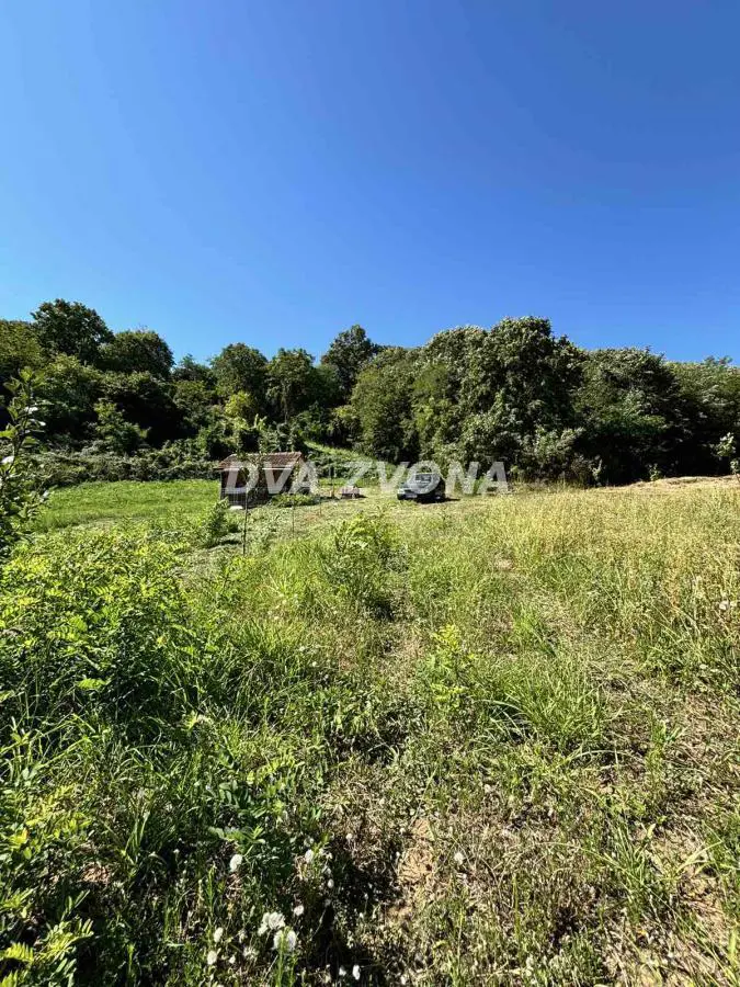 plac Okolina - 37123 evra 
