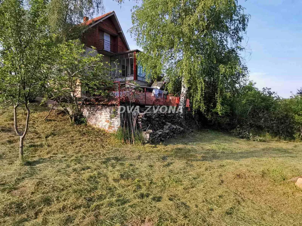 vikendica Inđija Čortanovci 