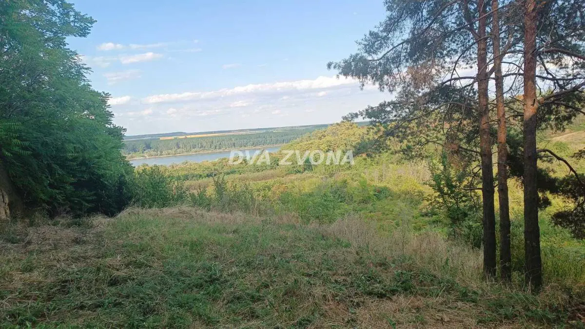 vikendica Inđija Stari Slankamen  uknjizeni 