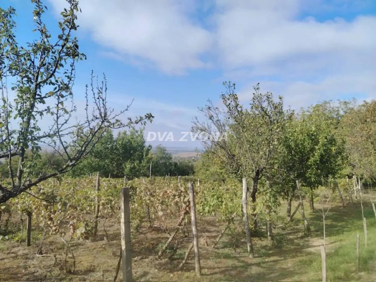 vikendica Okolina - 41500 evra