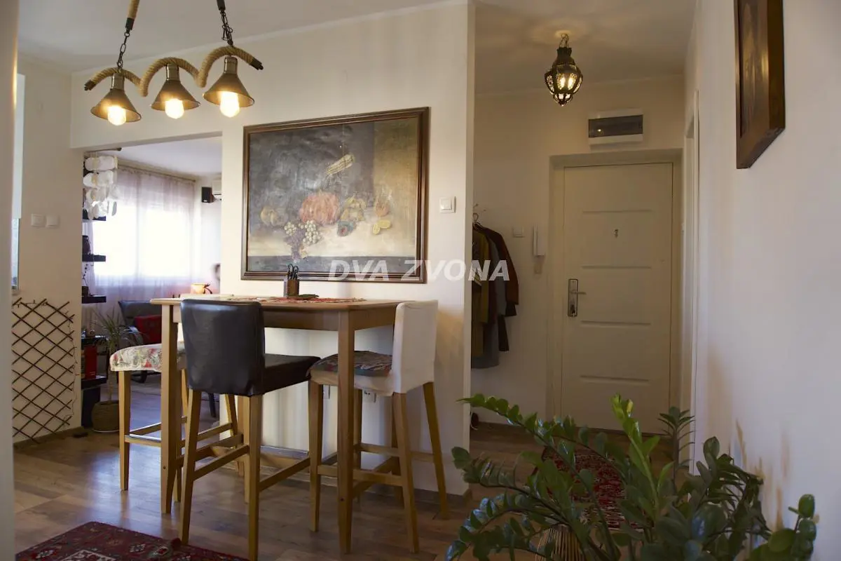 Novi Sad Bulevar Oslobođenja  uknjizeni Dvosoban stanovi 152955 evra 