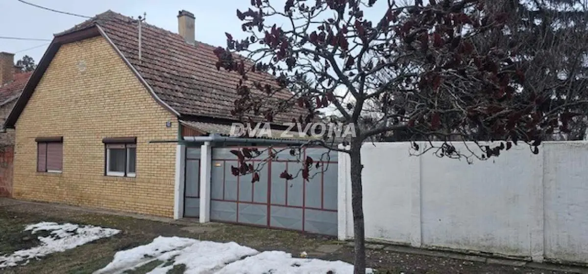 kuće Bečej  uknjizeni 