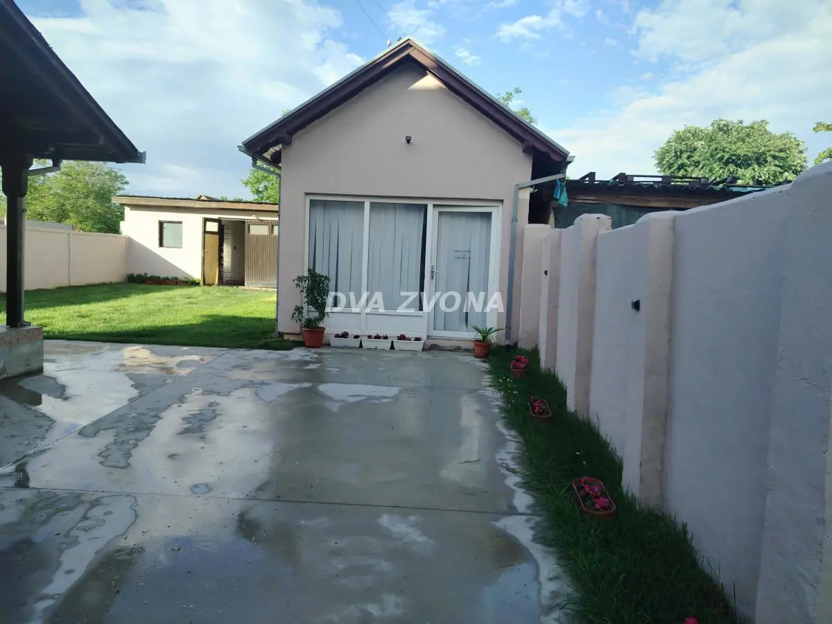 Inđija   uknjizeni kuće 159650 evra 