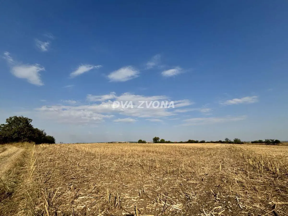 plac Inđija Čortanovci  uknjizeni 