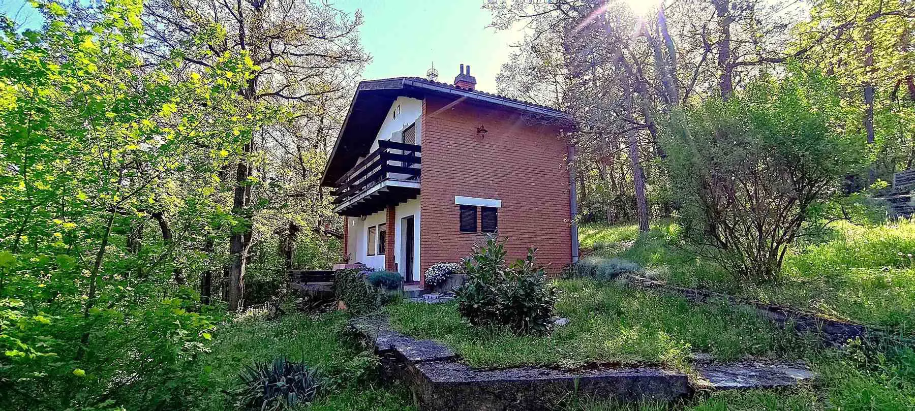 Beograd okolina Sopot  uknjizeni kuće 89000 evra 