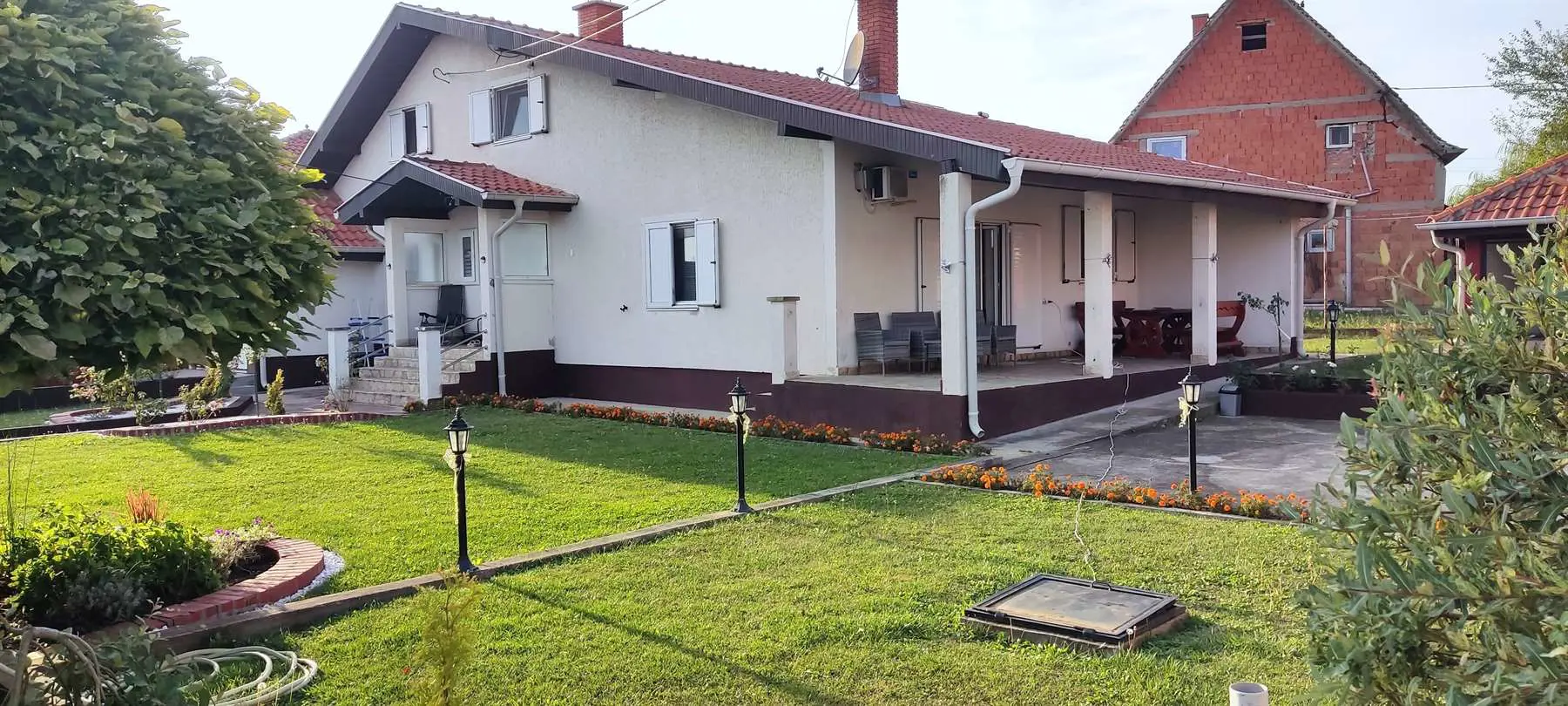  uknjizeni poslovni prostor Barajevo Barajevo okolina 390000 evra 