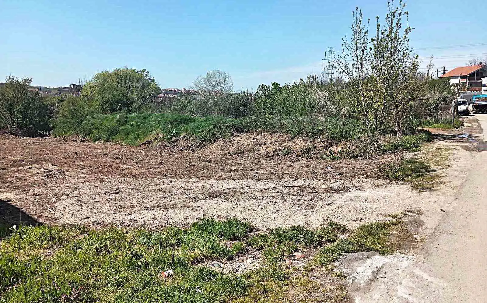  uknjizeni plac Zvezdara Veliki mokri lug 75000 evra 