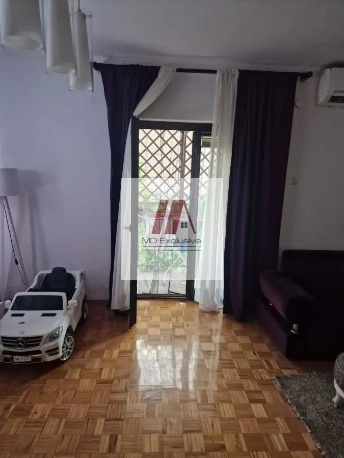 stanovi Beograd Mihajla Valtrovića Dvosoban 