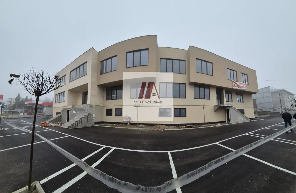  uknjizeni  novogradnja poslovni prostor Čukarica Železnik 2250000 evra 