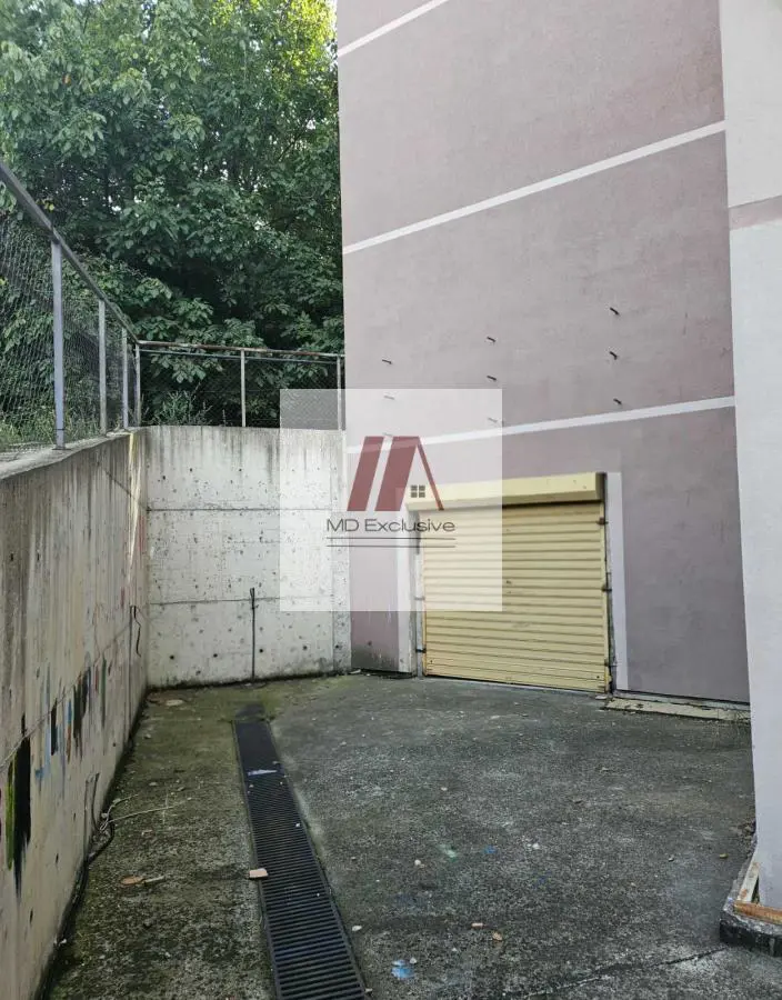 garaža Beograd Mirijevo Radmile Savićević  novogradnja  uknjizeni 