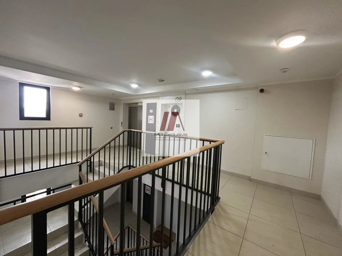  uknjizeni  novogradnja Trosoban stanovi Zemun - 320000 evra 