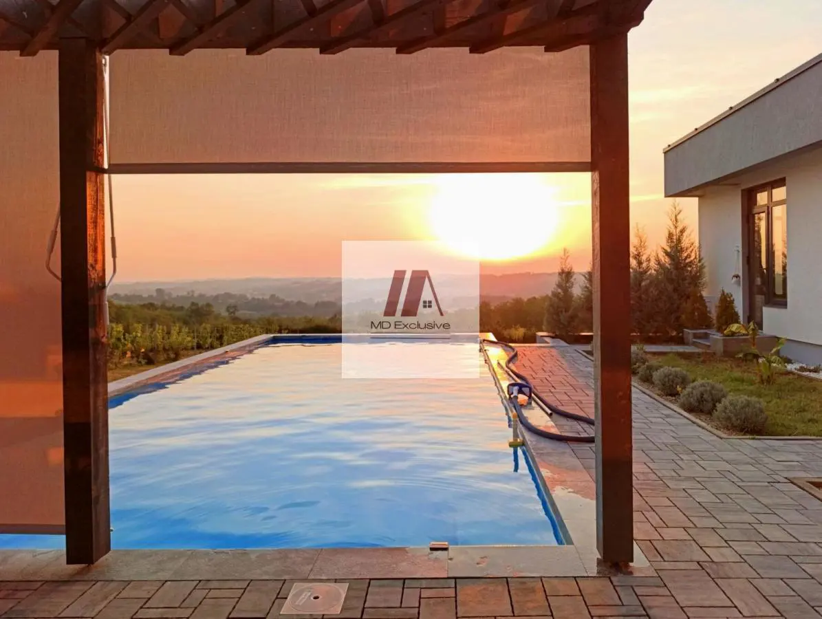 kuće Beograd Rogača Kosmajski Venac  uknjizeni 