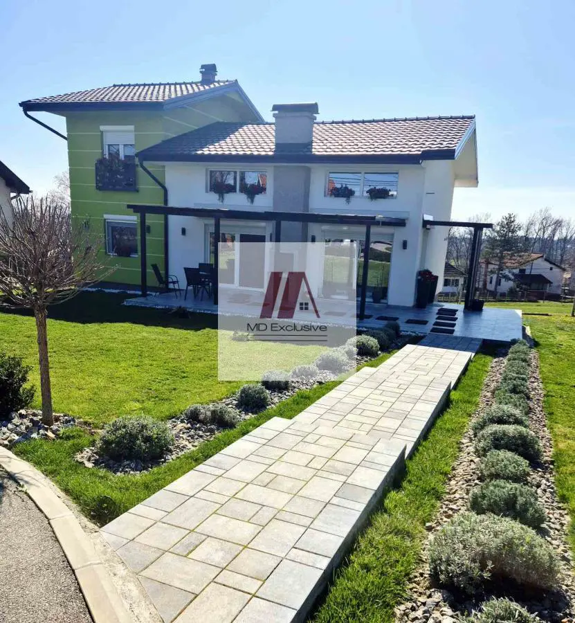 kuće Barajevo - 205000 evra 