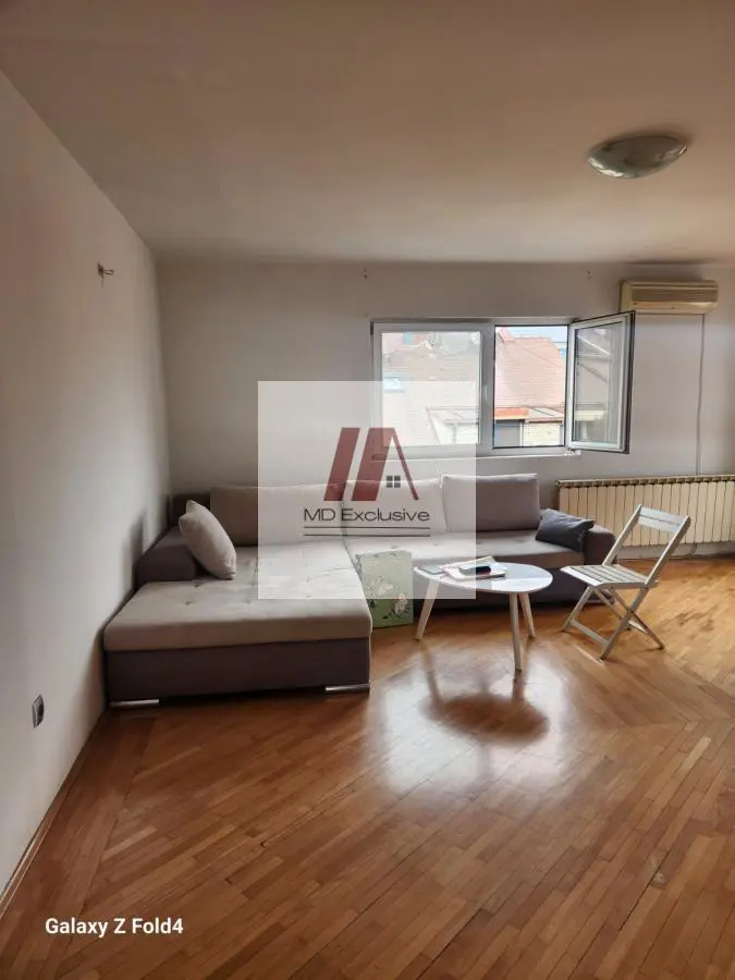  uknjizeni Trosoban stanovi Vračar Neimar 289000 evra 