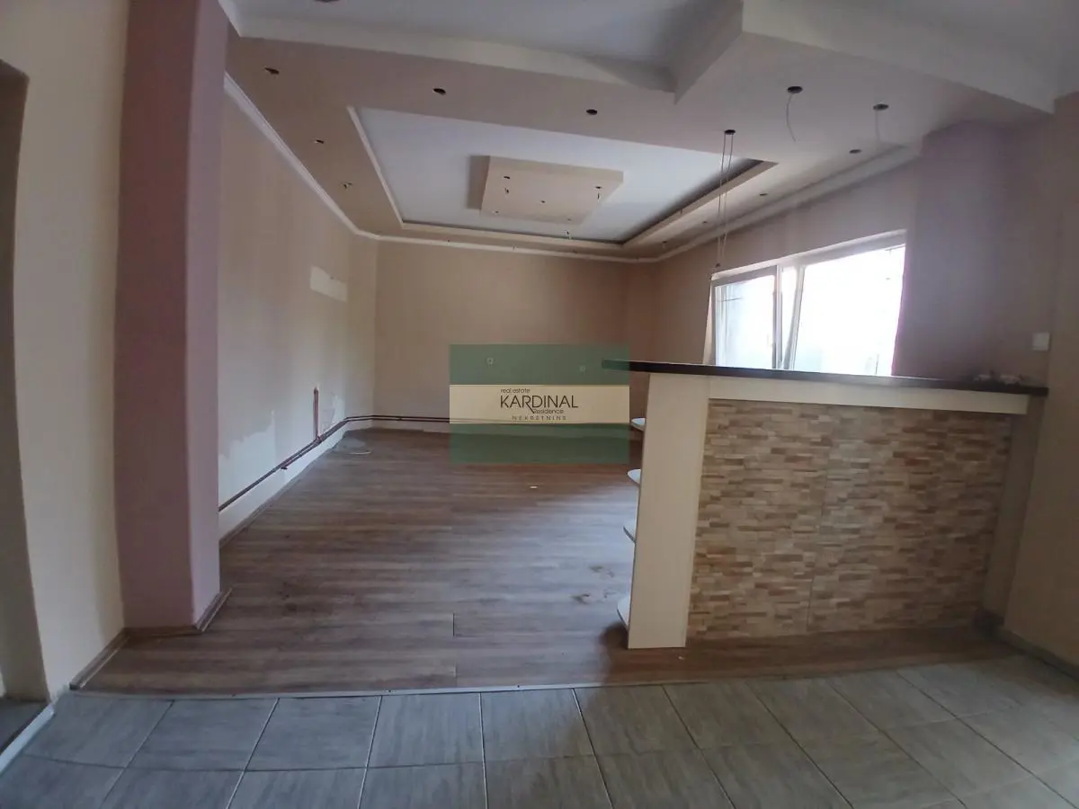 Paraćin   uknjizeni kuće 45000 evra 