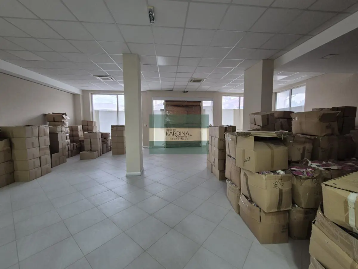 Ćuprija Centar  uknjizeni poslovni prostor 1 evra 