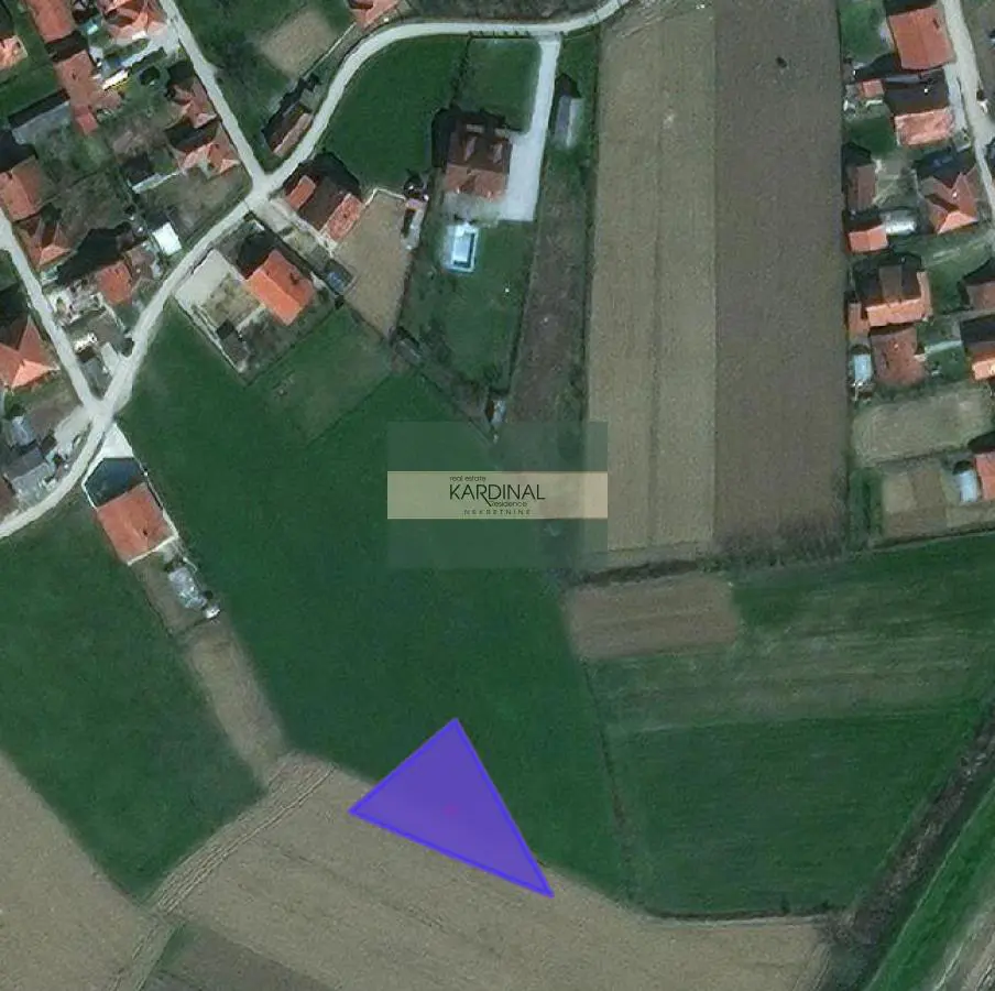 Jagodina Okolina  uknjizeni plac 9510 evra 