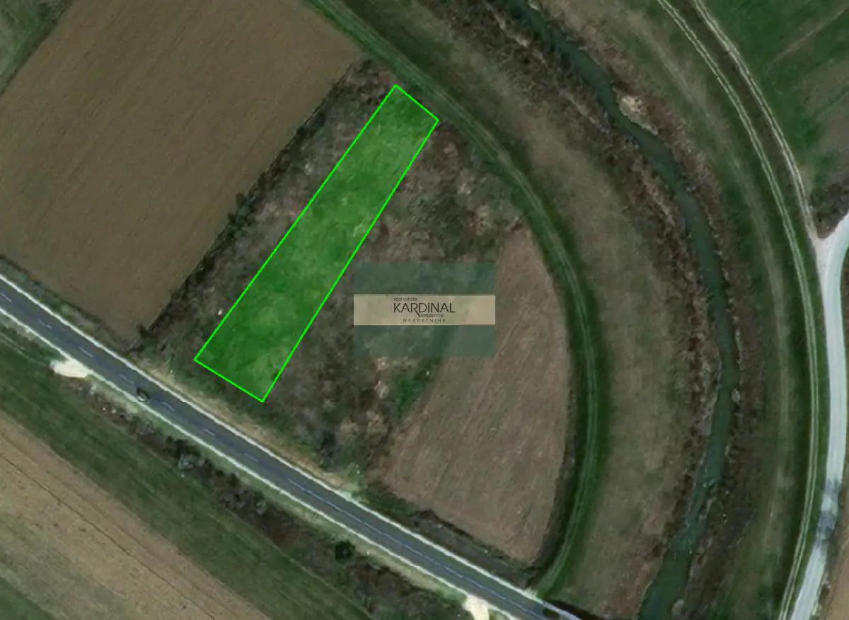  uknjizeni plac Preko Lugomira - 75000 evra 