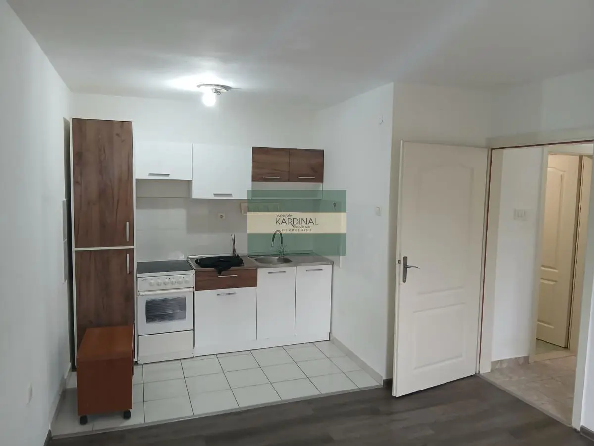 Novi Sad Telep Jednoiposoban stanovi 99000 evra 
