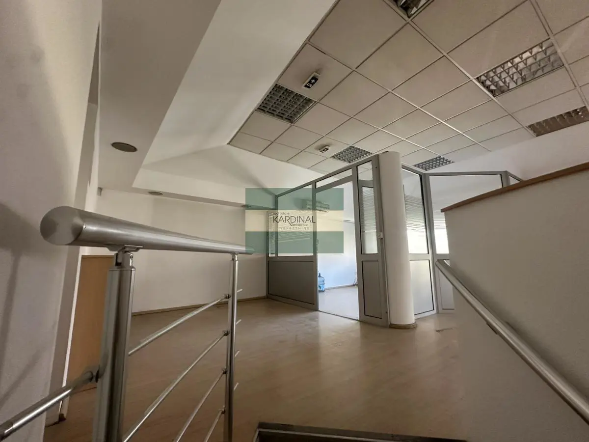 poslovni prostor Centar - 2500 evra 