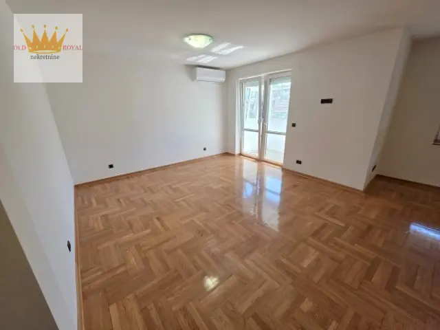 Beograd Zemun  uknjizeni Trosoban stanovi 262500 evra 