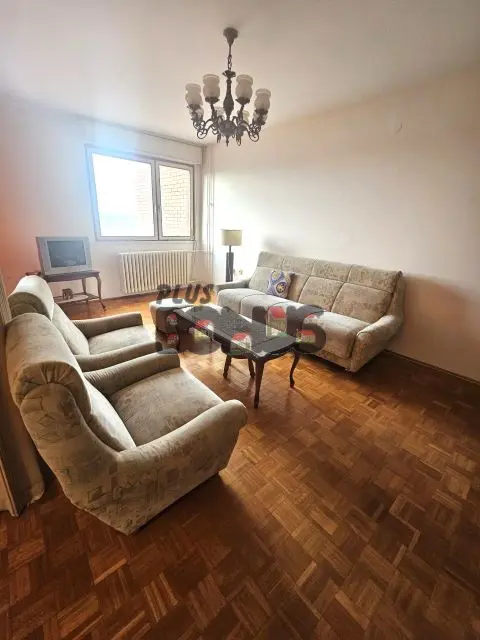 Beograd Voždovac  uknjizeni Trosoban stanovi 206000 evra 