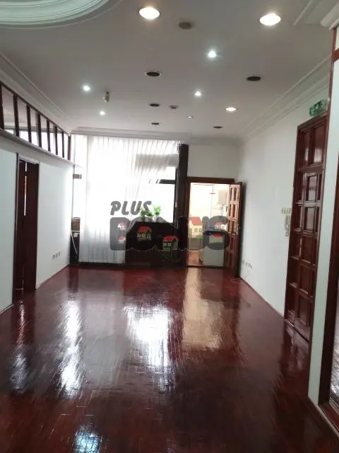 poslovni prostor Novi Beograd Hotel Yu i Stari merkator 1300 evra 