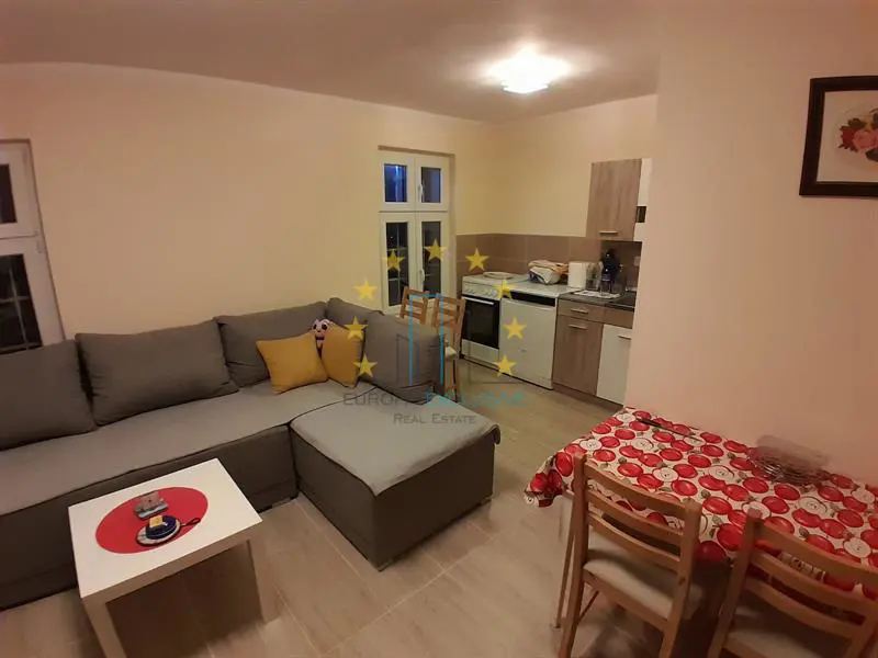 Beograd okolina Sopot  uknjizeni kuće 112000 evra 