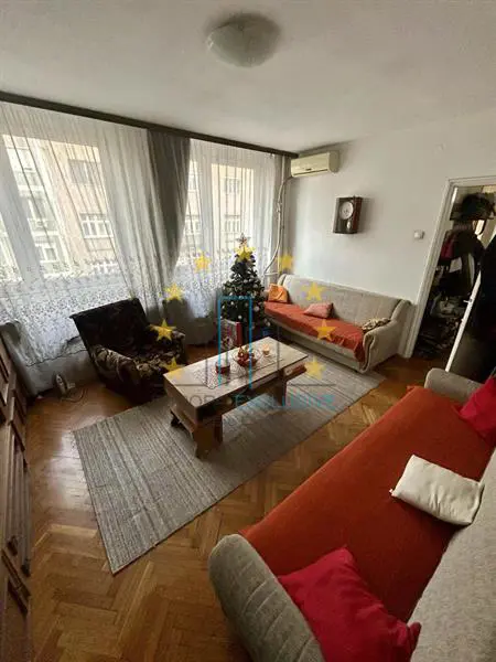 uknjizeni Jednosoban stanovi Savski venac Zeleni venac 155000 evra 