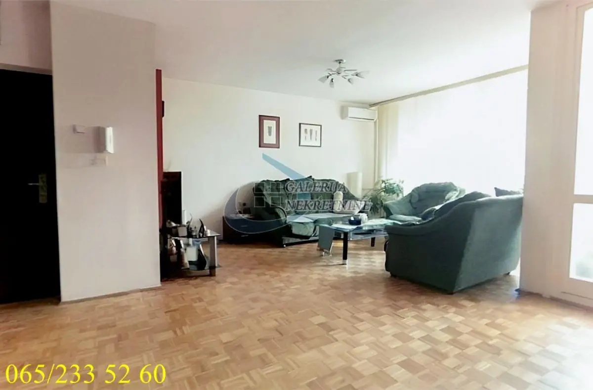  uknjizeni Trosoban stanovi Rakovica Skojevsko naselje 190000 evra 