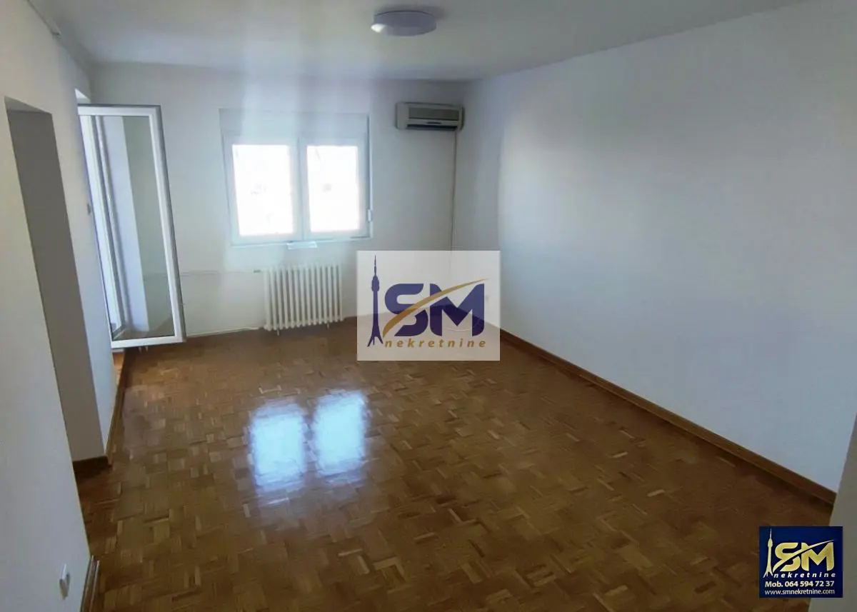  uknjizeni Trosoban stanovi Novi Beograd Bežaniska kosa (1 2 3) 690 evra 