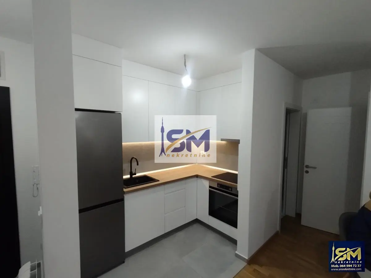  uknjizeni  novogradnja Dvosoban stanovi Voždovac Trošarina 157000 evra 