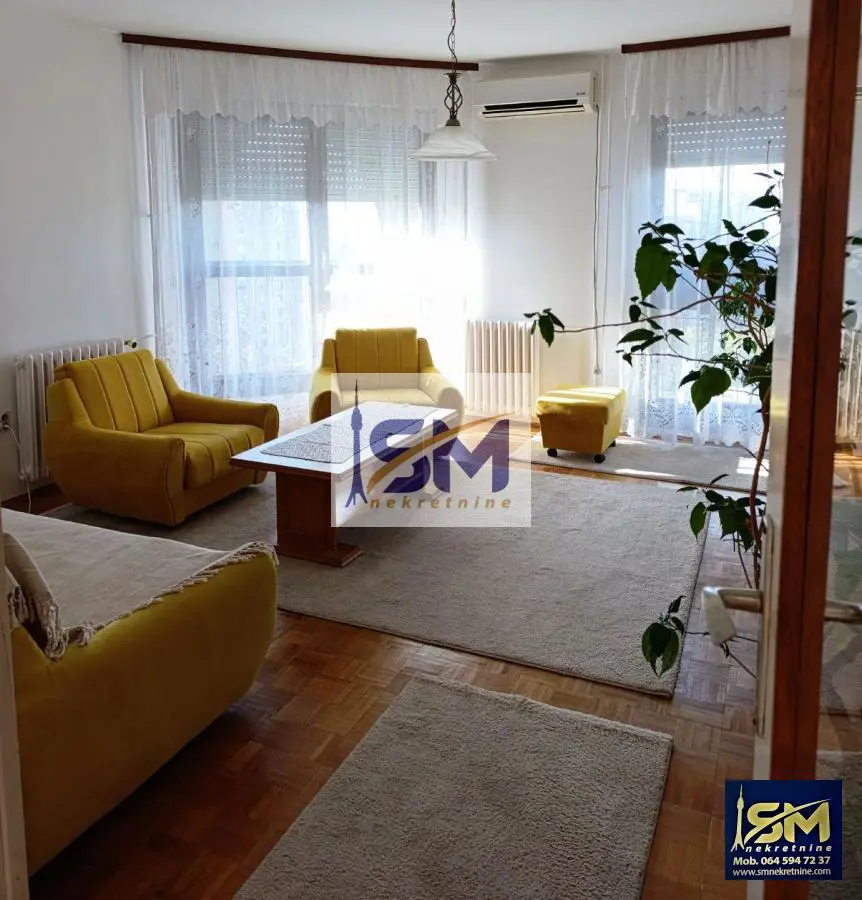  uknjizeni Četvorosoban stanovi Rakovica Vidikovac 700 evra 