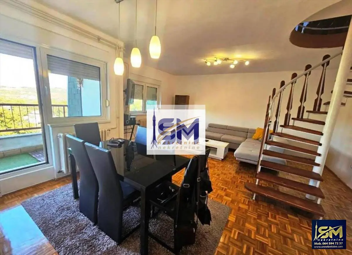  uknjizeni Troiposoban stanovi Voždovac Trošarina 500 evra 