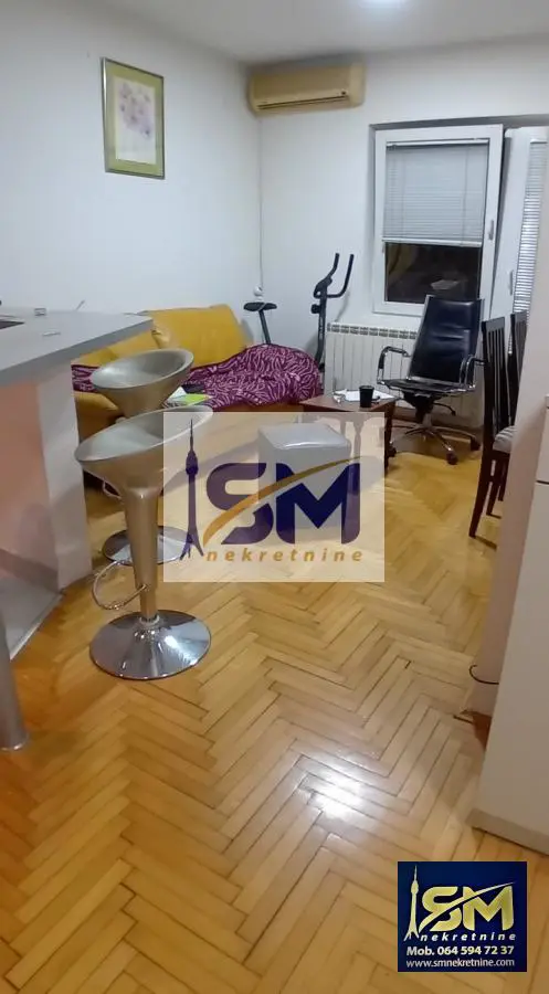  uknjizeni Dvosoban stanovi Čukarica Žarkovo 105000 evra 