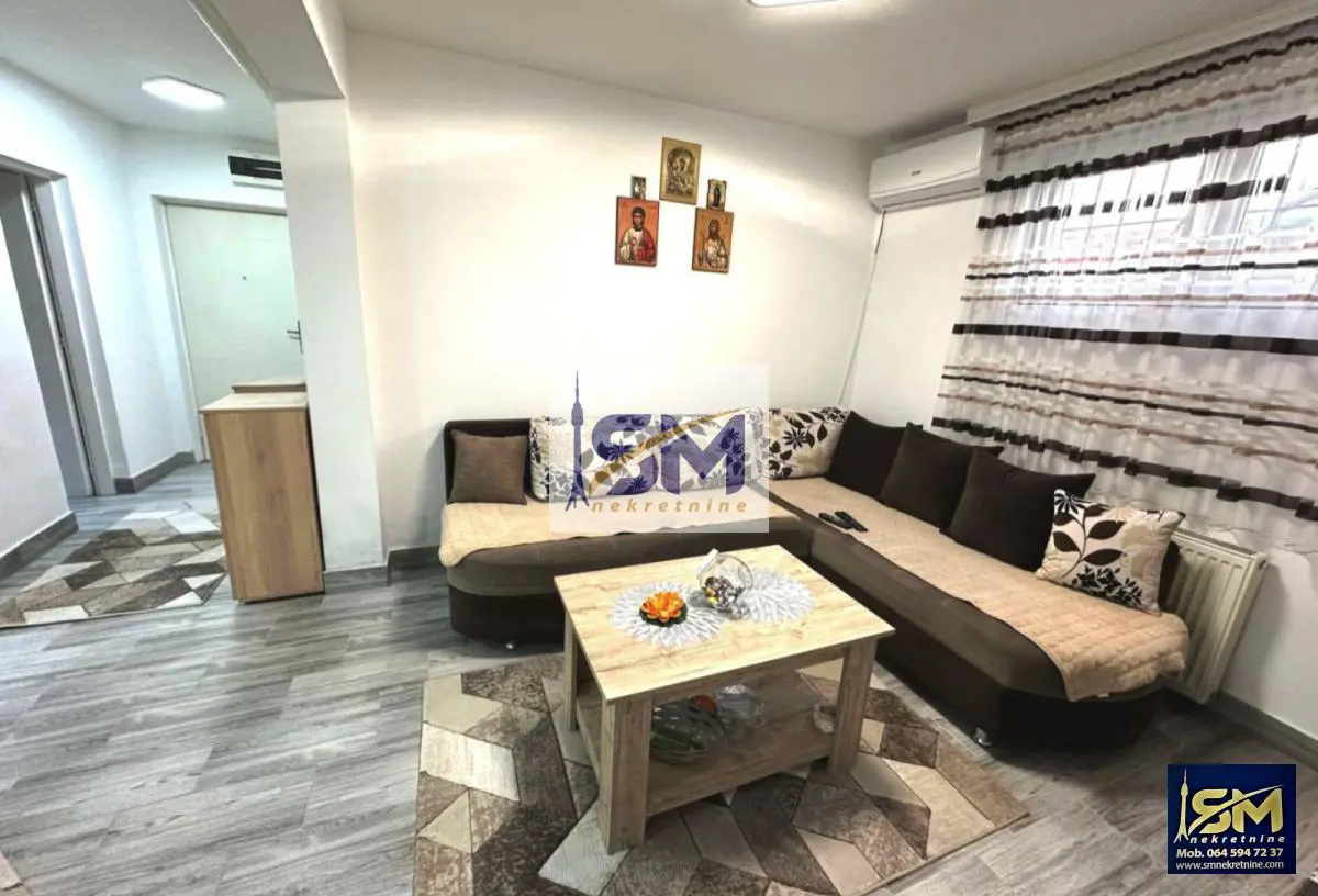Beograd Obrenovac  uknjizeni Četvorosoban stanovi 85500 evra 