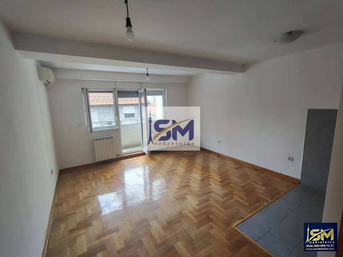 stanovi Beograd Gundulićev venac Budimska  novogradnja  uknjizeni Dvosoban 