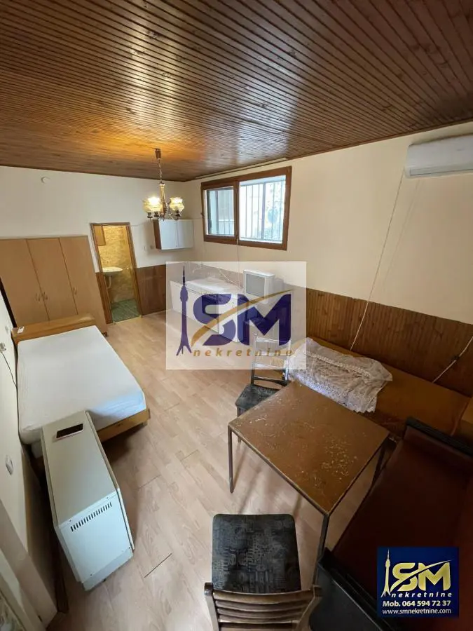 Jednosoban stanovi Zemun Zemun Gornji grad 250 evra 