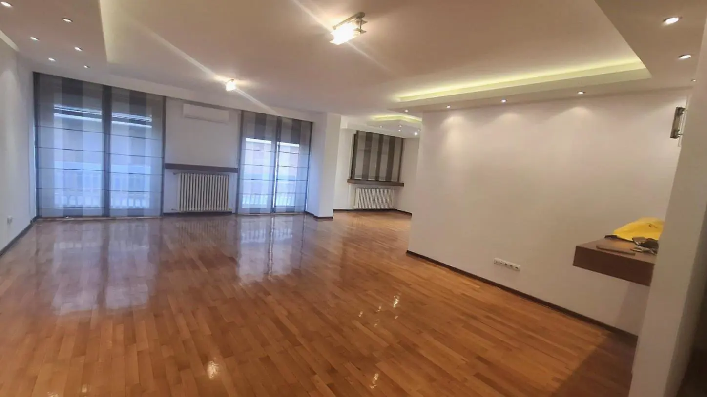 stanovi Beograd Svetog Nauma Petosoban 