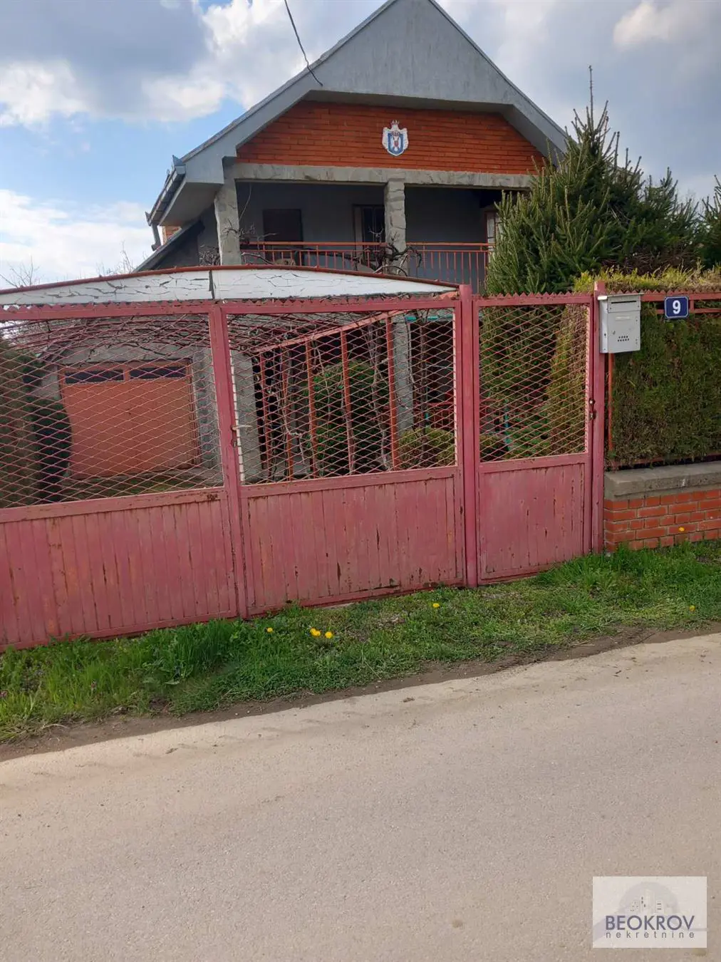  uknjizeni kuće Bor Bor ostalo 80000 evra 