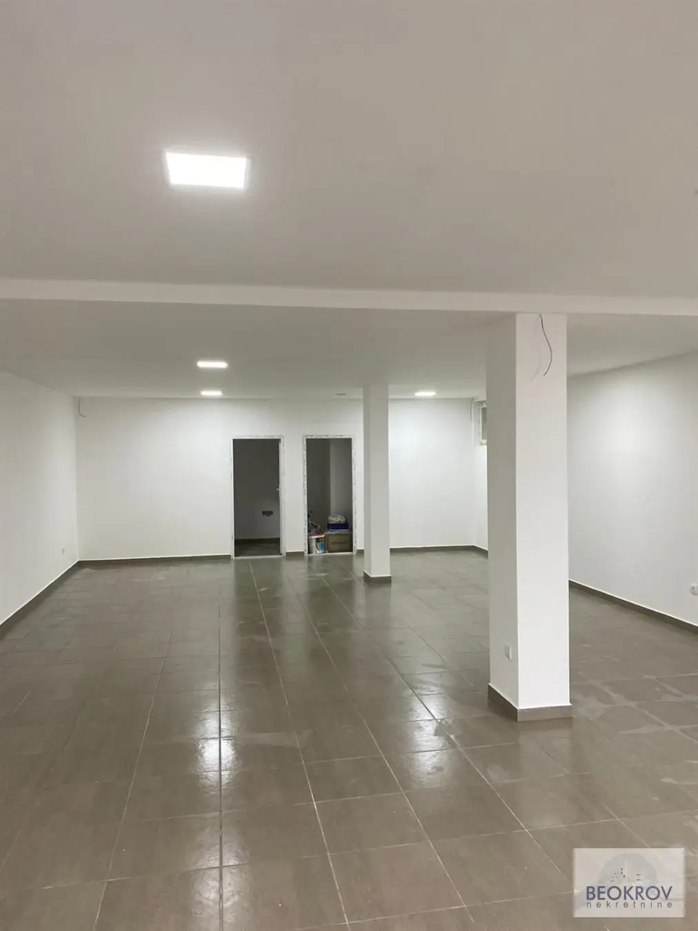 Beograd Palilula poslovni prostor 1000 evra 