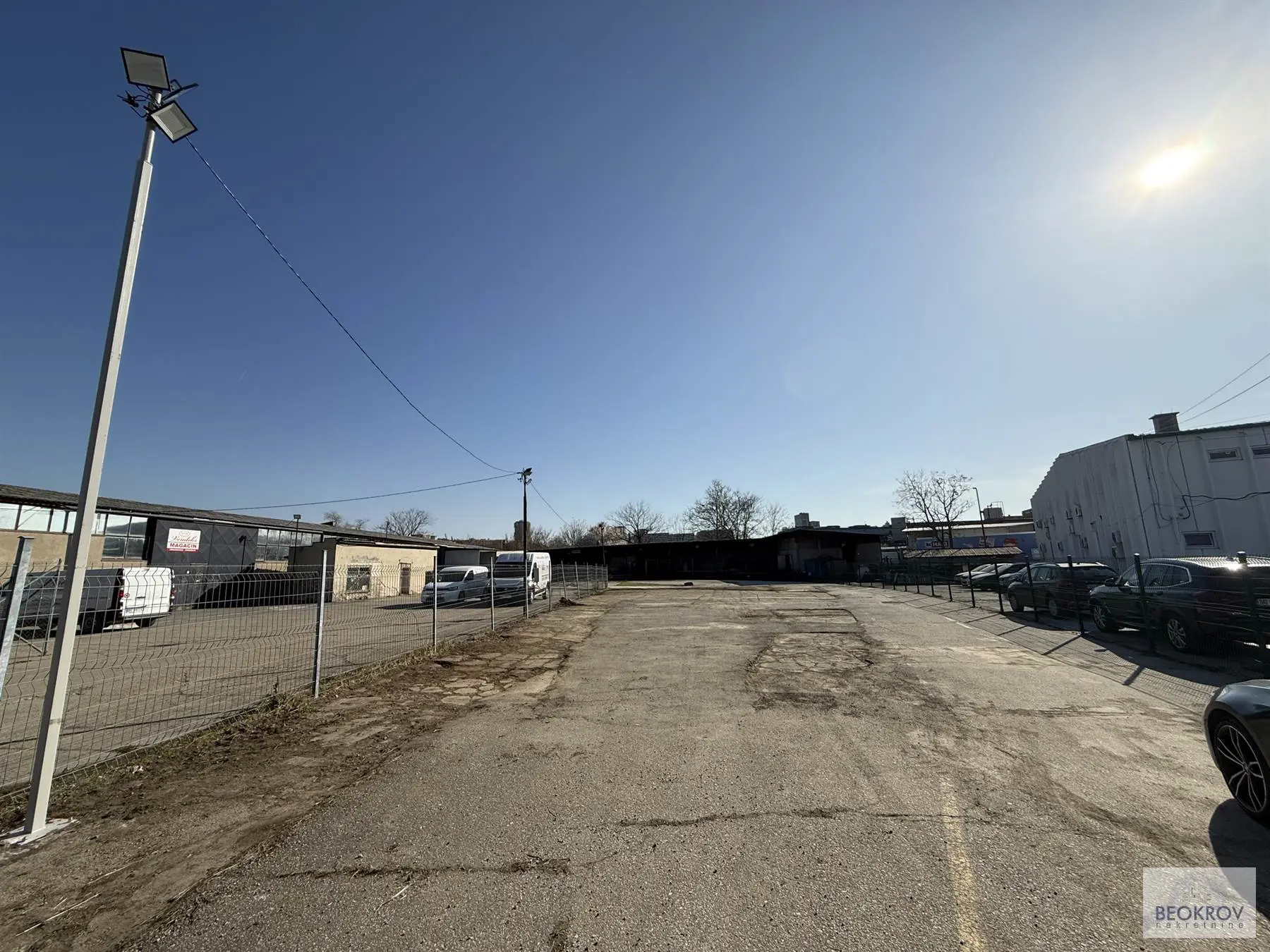 plac Palilula Cvijićeva 900 evra 