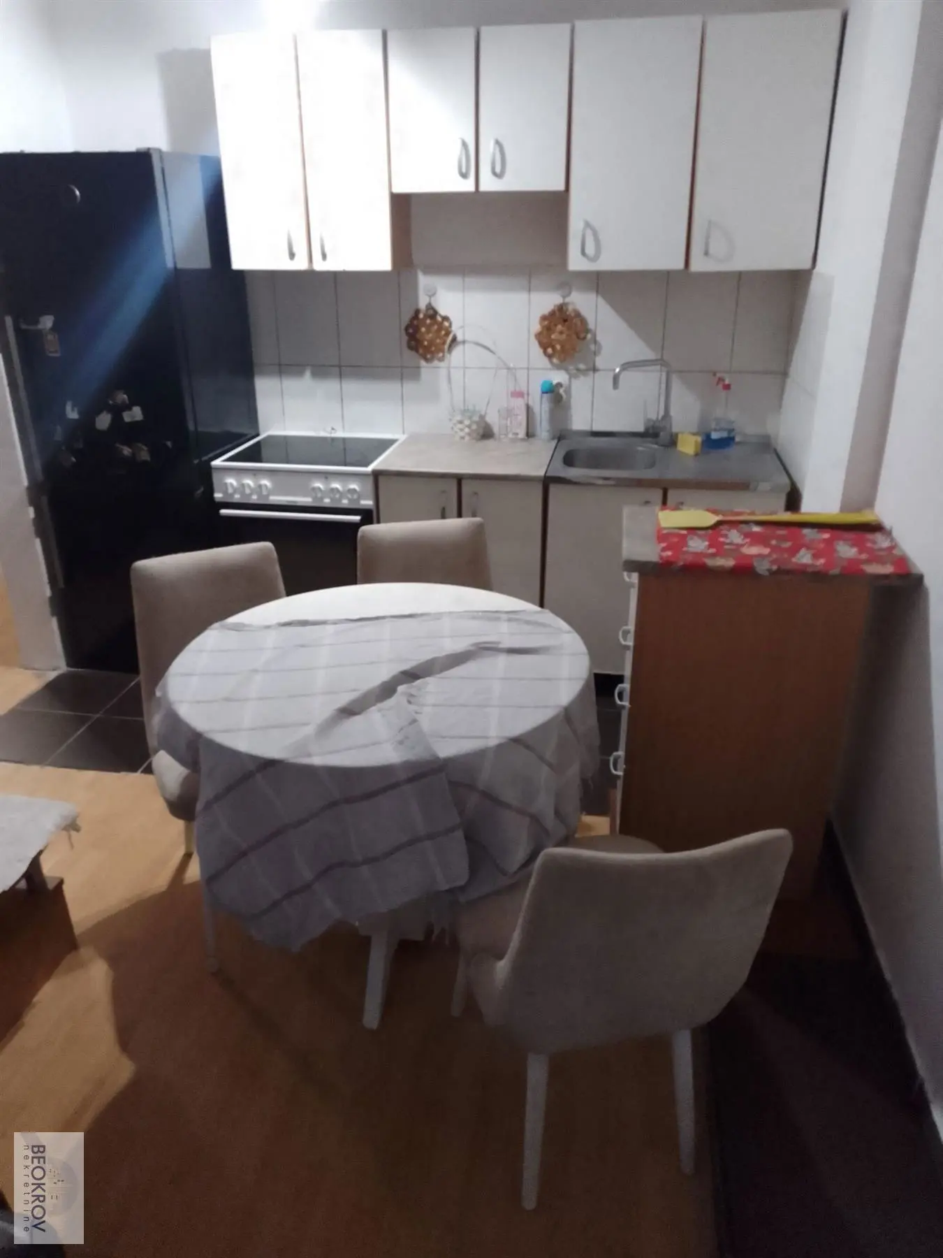 stanovi Zvezdara Mirijevo I II III IV 60000 evra 