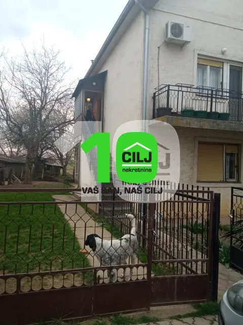 Beograd Surčin Trosoban stanovi 84000 evra 