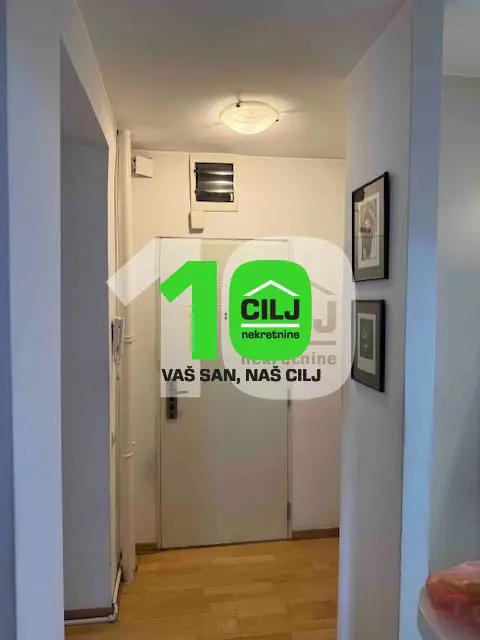 Beograd Savski venac Trosoban stanovi 305000 evra 