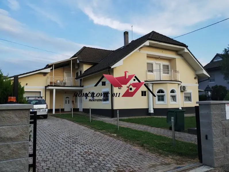  uknjizeni  novogradnja kuće Zemun Ugrinovci 700000 evra 