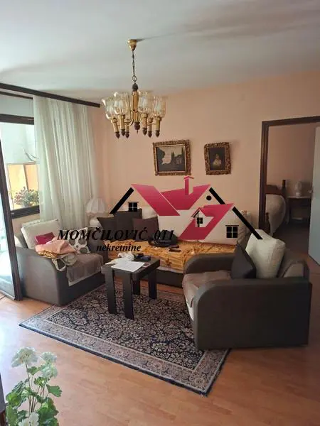  uknjizeni Trosoban stanovi Rakovica Vidikovac 220000 evra 
