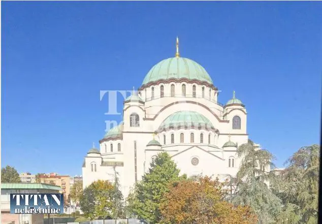 Dvosoban stanovi Vračar Hram 1200 evra 